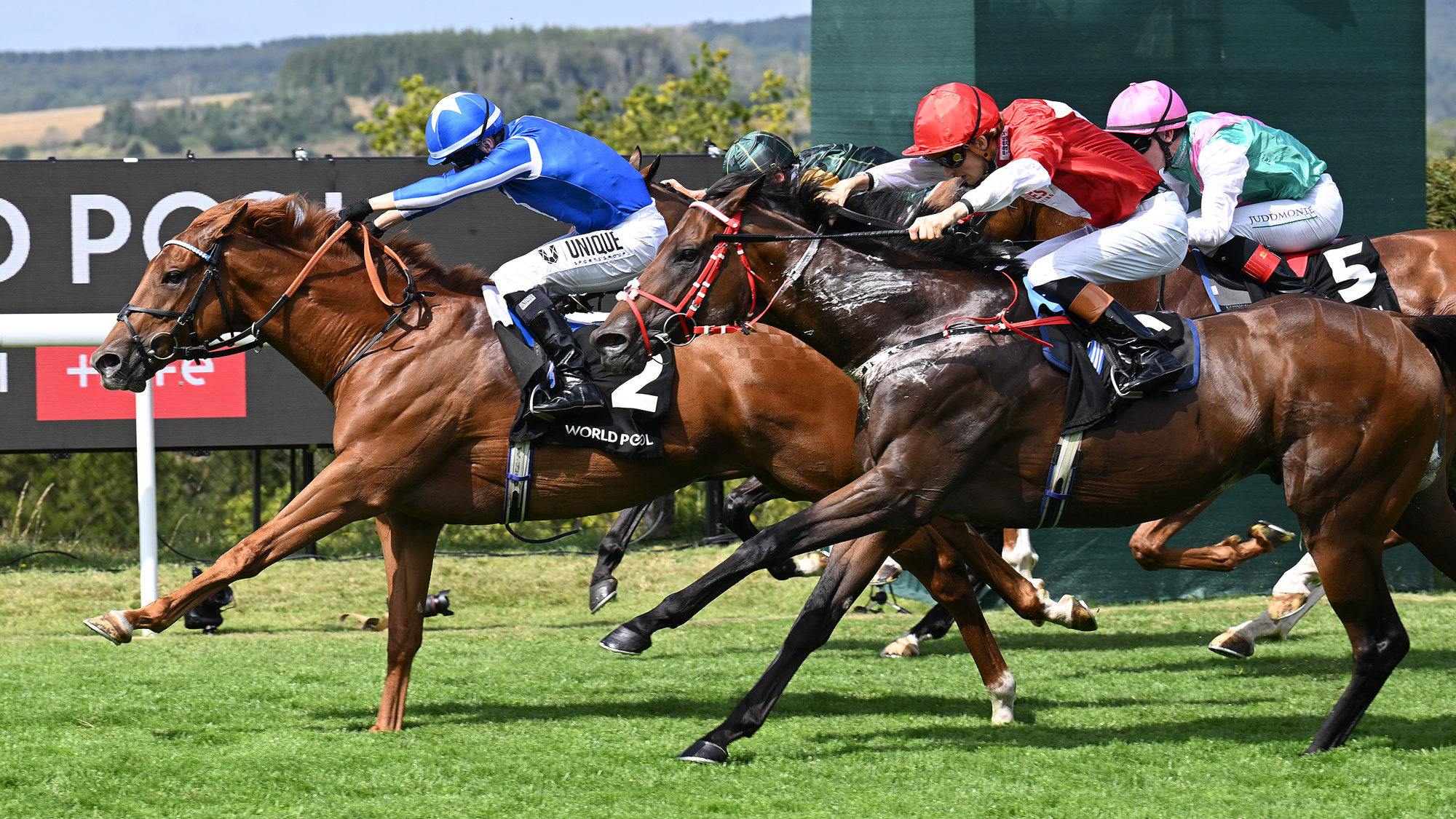 Lake Forest sets up double bid with HKJC World Pool Lennox Stakes win.JPG